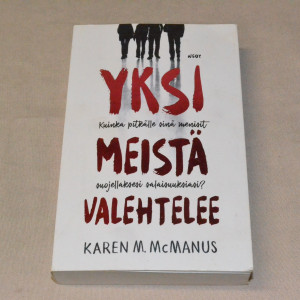 Karen M. McManus Yksi meistä valehtelee